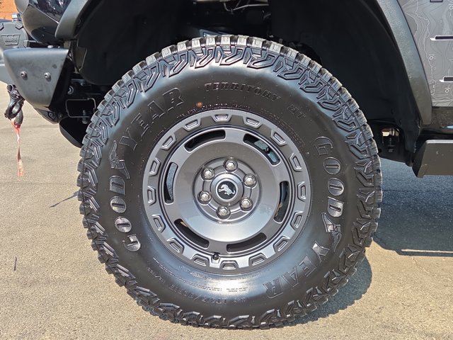 Certified 2024 Ford Bronco Everglades AWD/4WD image 11