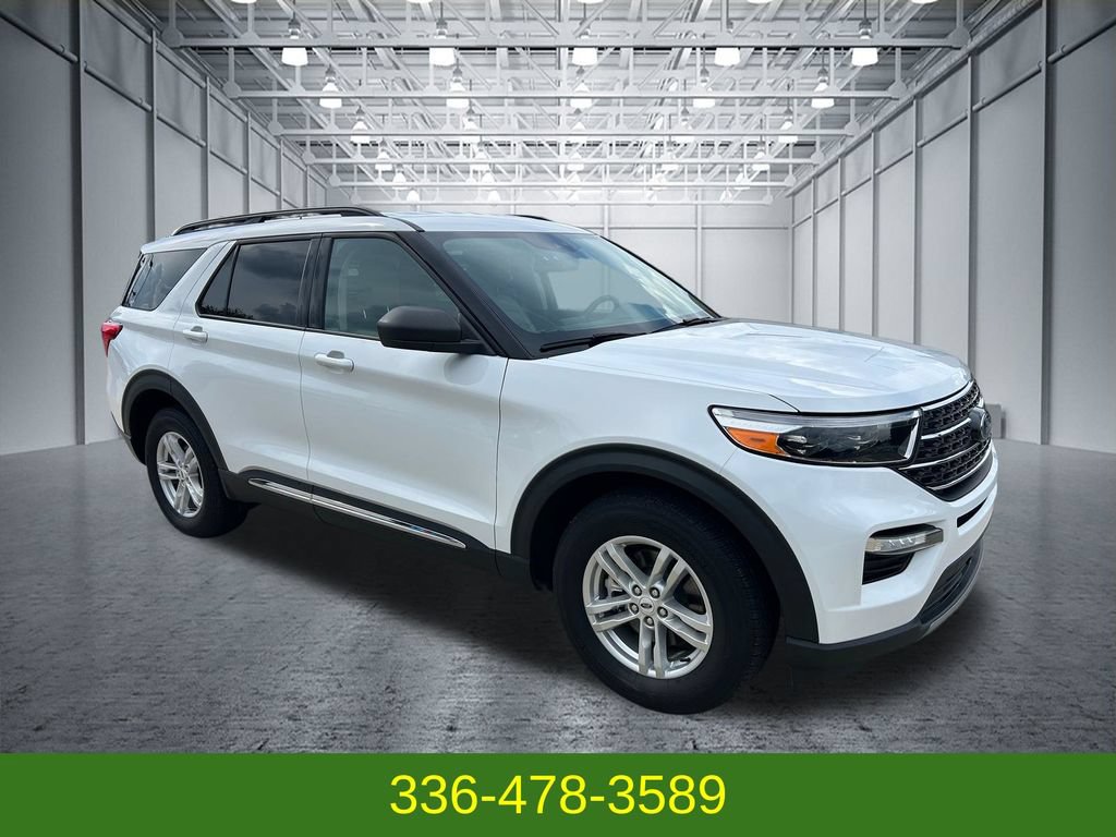 Certified 2023 Ford Explorer XLT w/ Equipment Group 202A AWD/4WD image 7