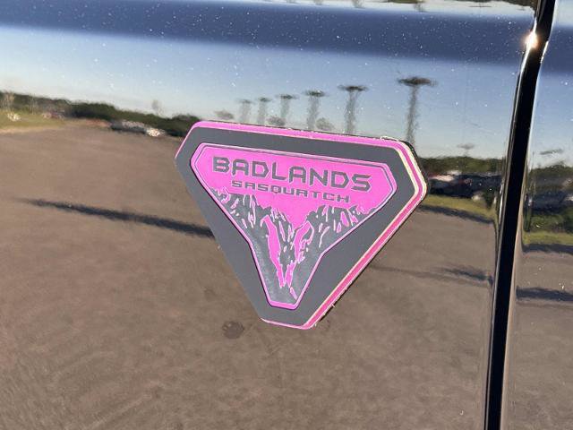 Certified 2025 Ford Bronco Badlands AWD/4WD image 10