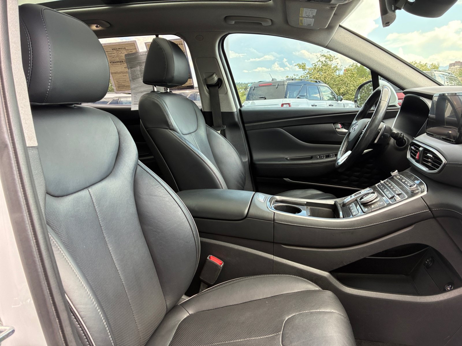 Used 2021 Hyundai Santa Fe Limited AWD/4WD image 19