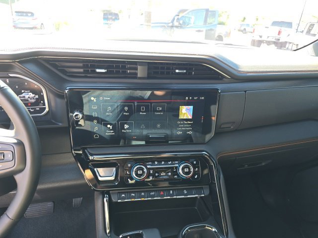 Used 2024 GMC Sierra 1500 AT4 w/ Technology Package AWD/4WD image 21