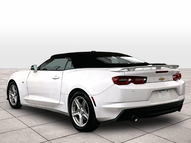 Used 2022 Chevrolet Camaro LT RWD image 10