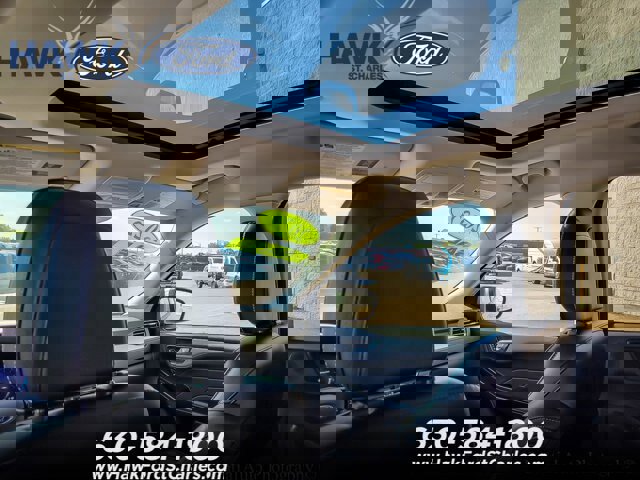 Certified 2022 Ford Escape SEL w/ Technology Package AWD/4WD image 11