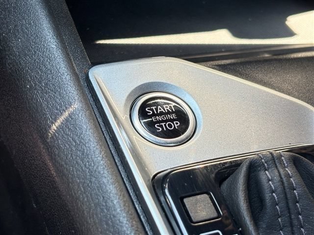 Used 2025 Nissan Altima 2.5 S FWD image 30