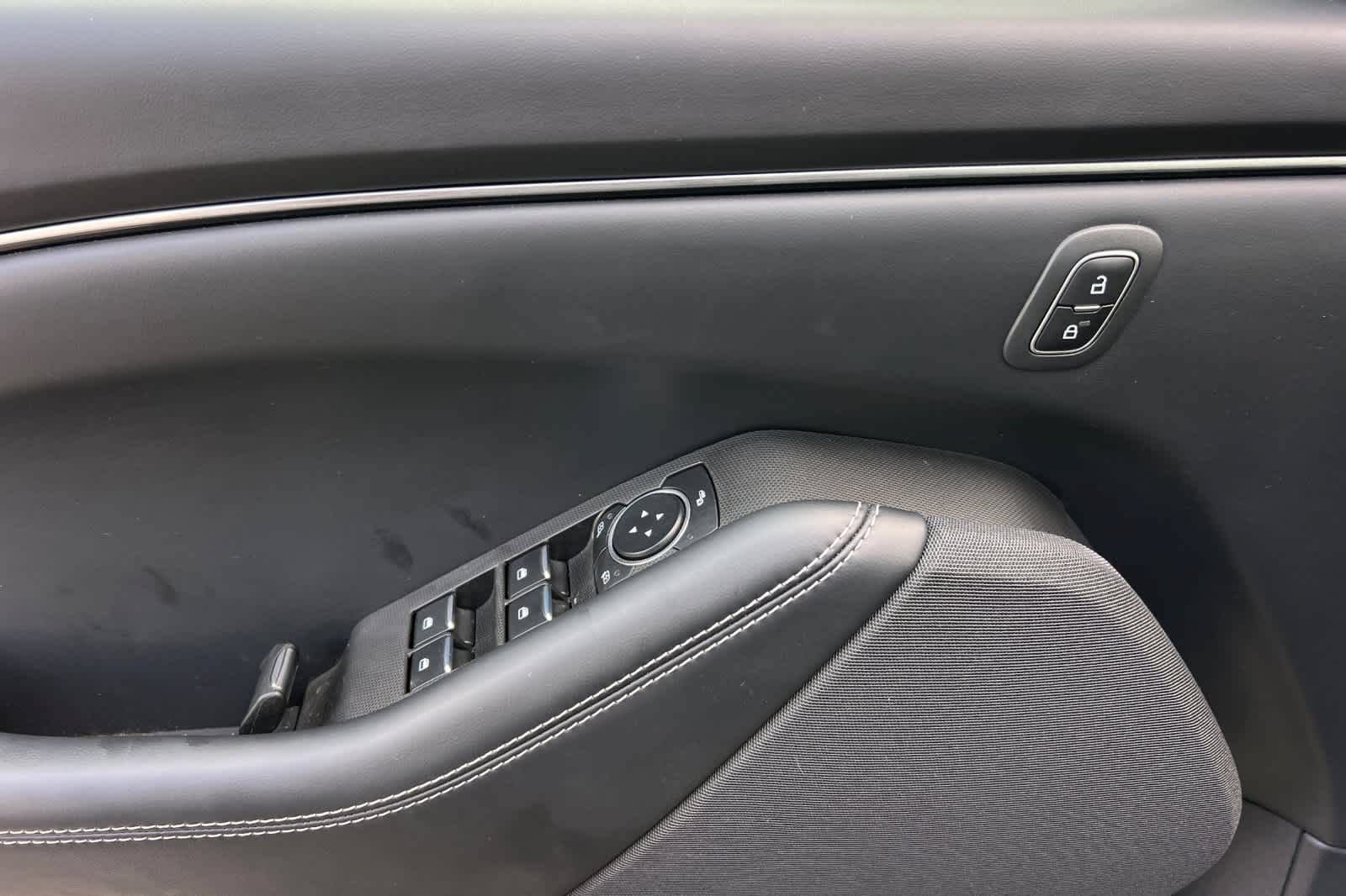 Certified 2025 Ford Mustang Mach-E Select RWD image 13