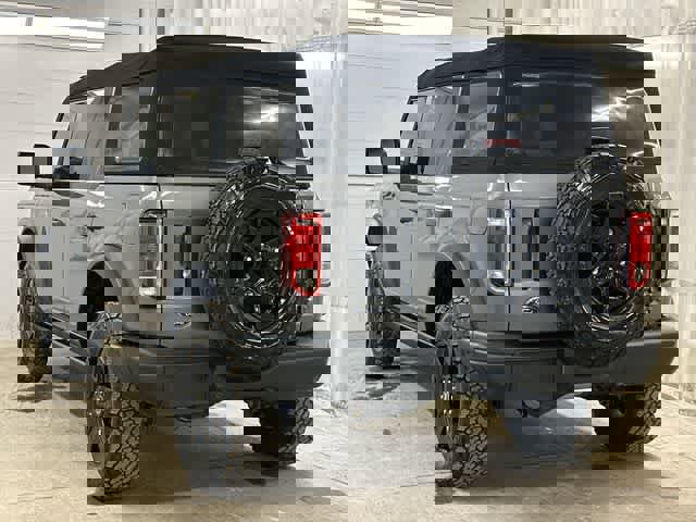 Certified 2022 Ford Bronco Black Diamond image 3