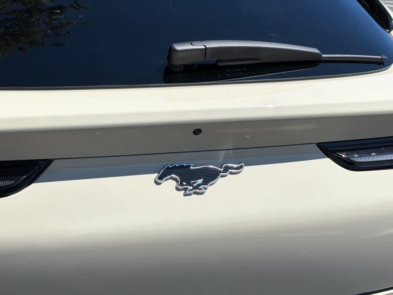 Certified 2025 Ford Mustang Mach-E Select RWD image 28