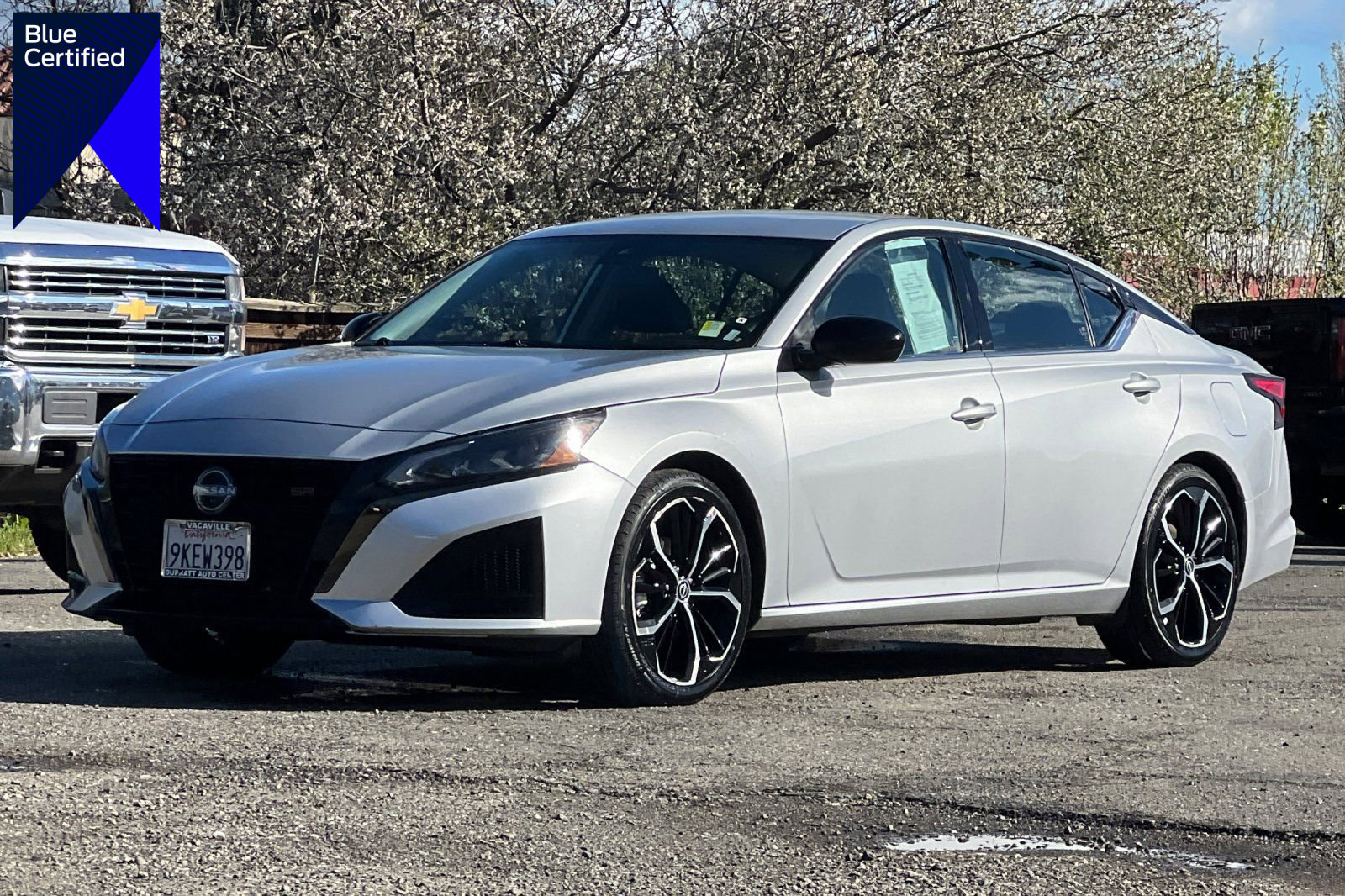 Used 2024 Nissan Altima 2.5 SR image 1
