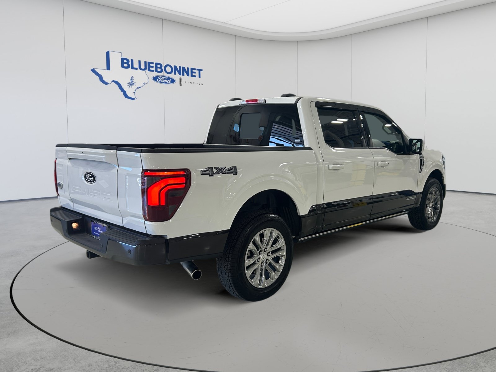 Certified 2024 Ford F150 King Ranch AWD/4WD image 5