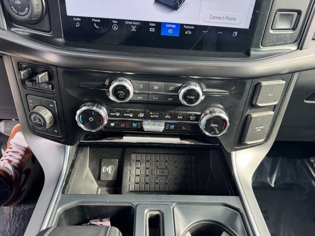 Certified 2024 Ford F150 Platinum image 25