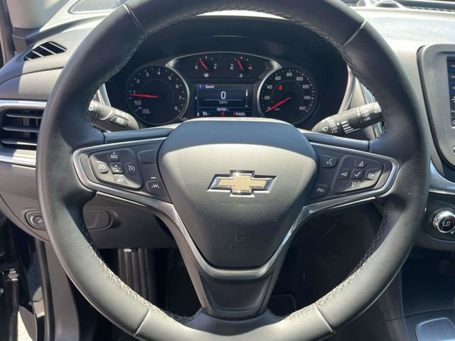 Used 2023 Chevrolet Equinox LT FWD image 24