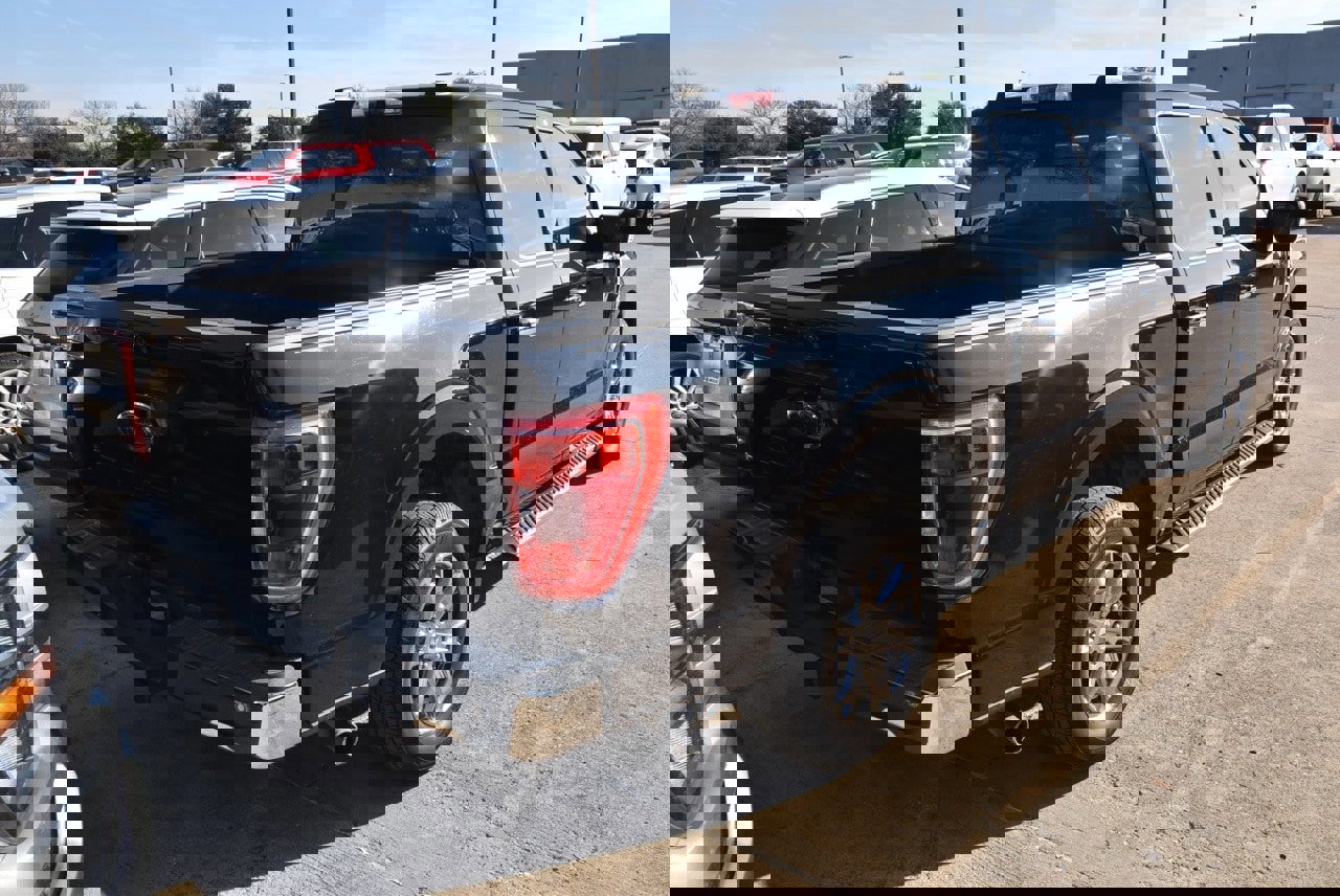 Certified 2021 Ford F150 XLT w/ Equipment Group 302A High image 5