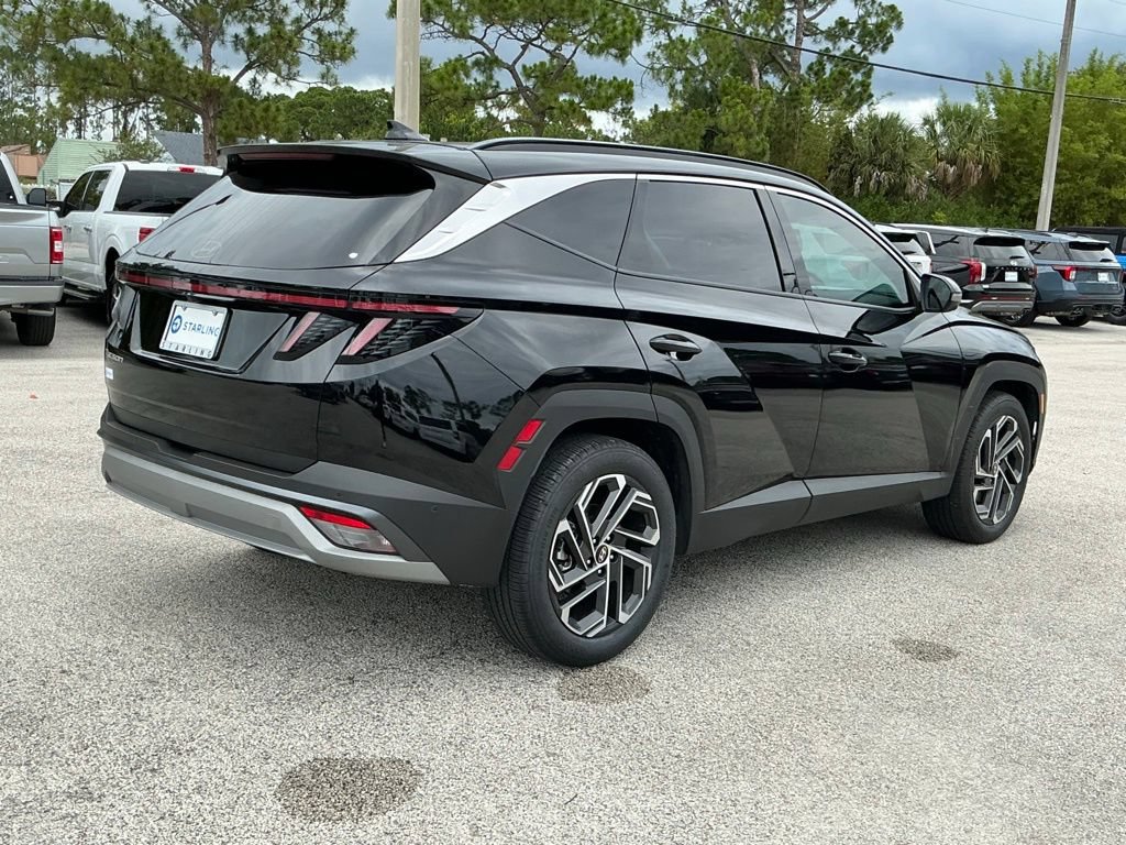 Used 2025 Hyundai Tucson Limited FWD image 19