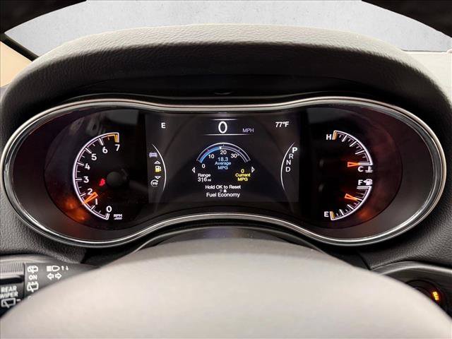 Used 2021 Jeep Grand Cherokee Limited AWD/4WD image 10