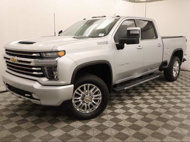 Used 2023 Chevrolet Silverado 2500 High Country w/ Z71 Off-Road Package image 2