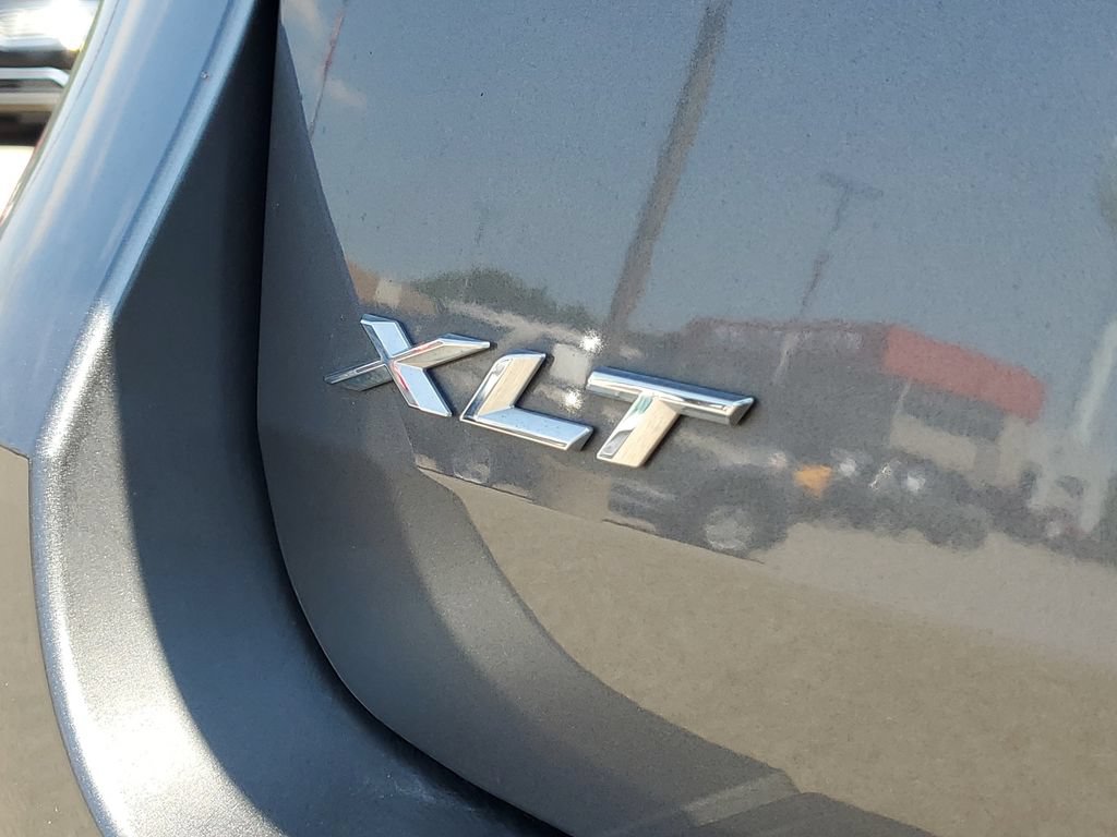 Certified 2024 Ford Explorer XLT w/ Equipment Group 202A AWD/4WD image 6