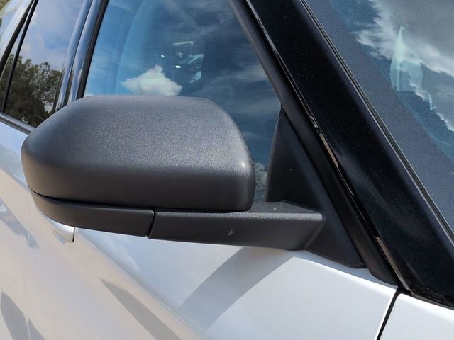 Certified 2023 Ford Explorer XLT image 12