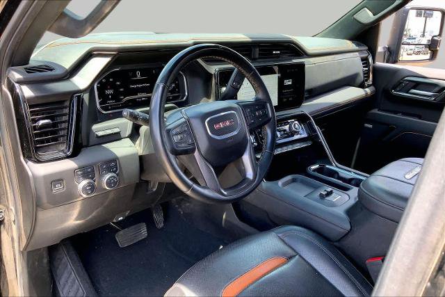 Used 2025 GMC Sierra 2500 AT4 w/ AT4 Premium Plus Package AWD/4WD image 18