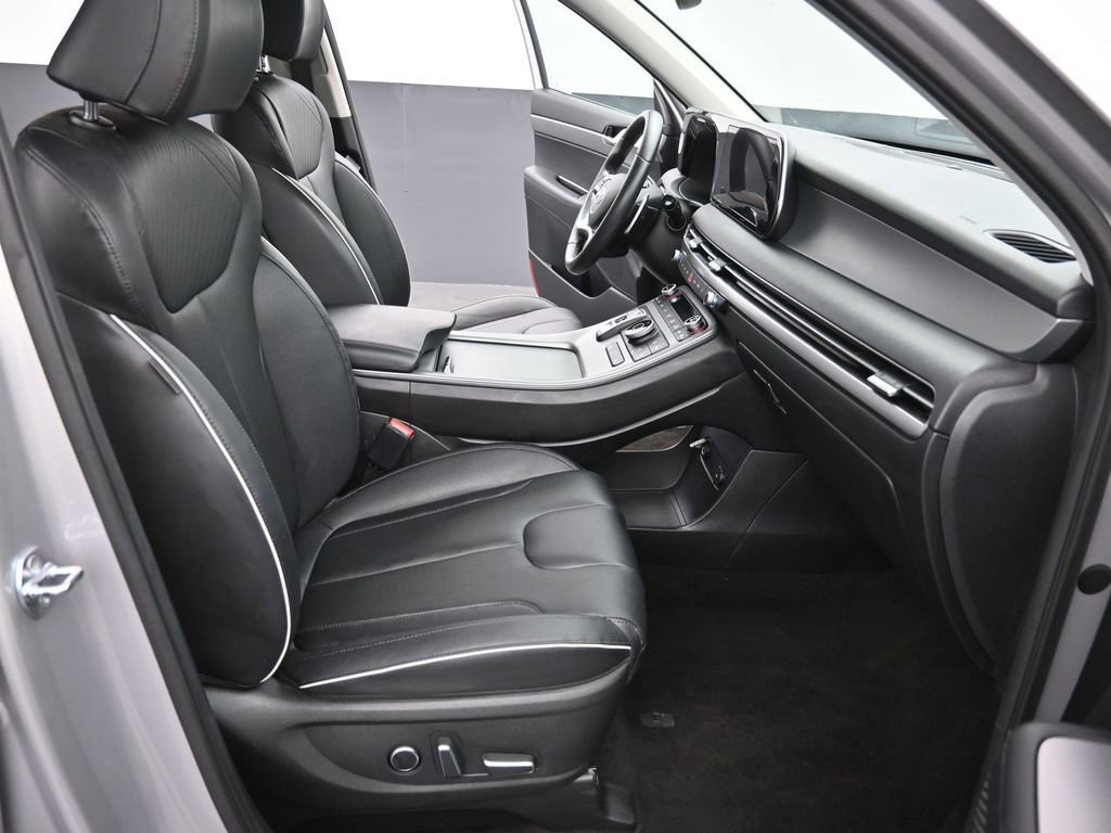Used 2025 Hyundai Palisade SEL image 12