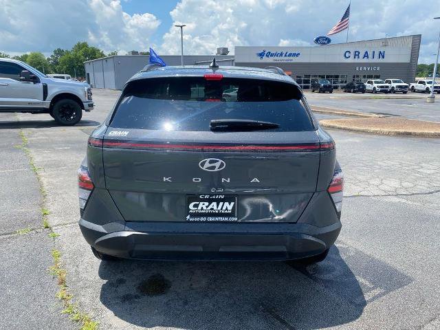 Used 2025 Hyundai Kona SEL FWD image 6
