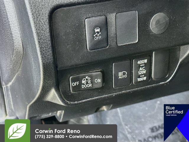 Used 2021 Toyota Tacoma TRD Off-Road w/ Technology Package AWD/4WD image 14