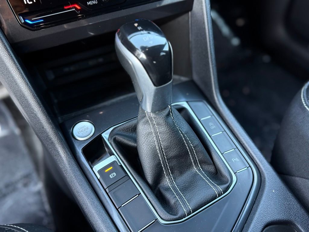 Used 2023 Volkswagen Tiguan SE R-Line image 26