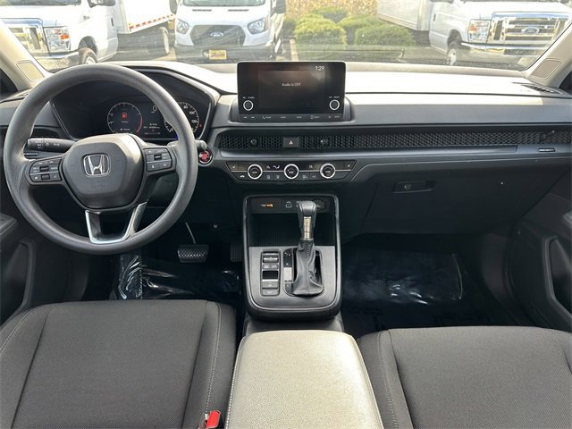 Used 2024 Honda CR-V EX image 16