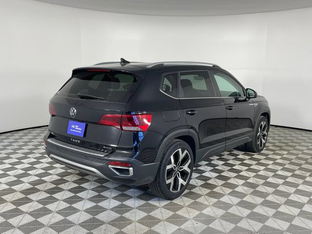 Used 2023 Volkswagen Taos SEL AWD/4WD image 16