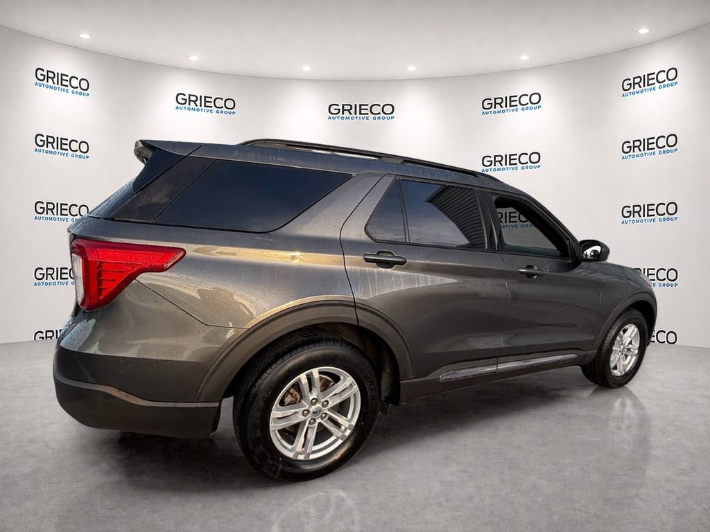 Certified 2020 Ford Explorer XLT w/ Equipment Group 202A AWD/4WD image 7