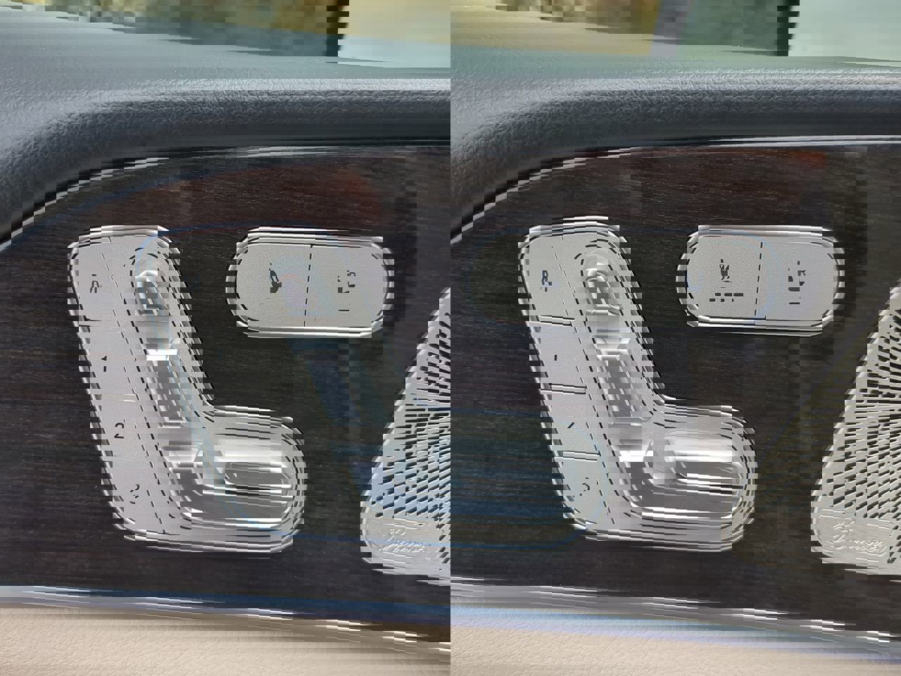 Used 2022 Mercedes-Benz GLE 350 image 29