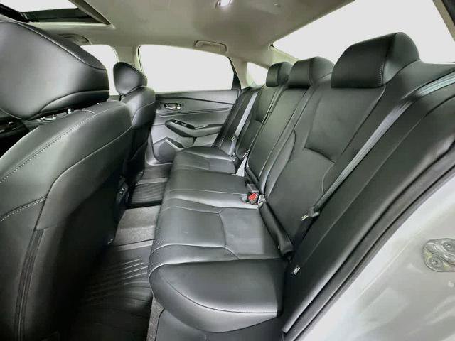 Used 2024 Honda Accord Touring image 14
