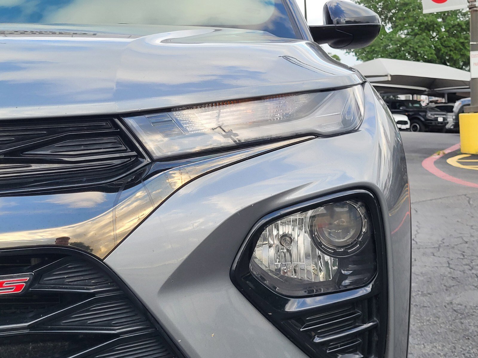 Used 2023 Chevrolet TrailBlazer RS w/ Convenience Package FWD image 11