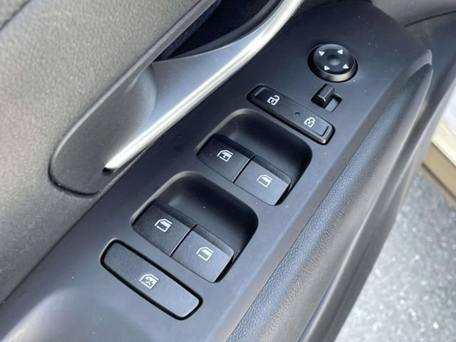 Used 2024 Hyundai Santa Cruz SE AWD/4WD image 14