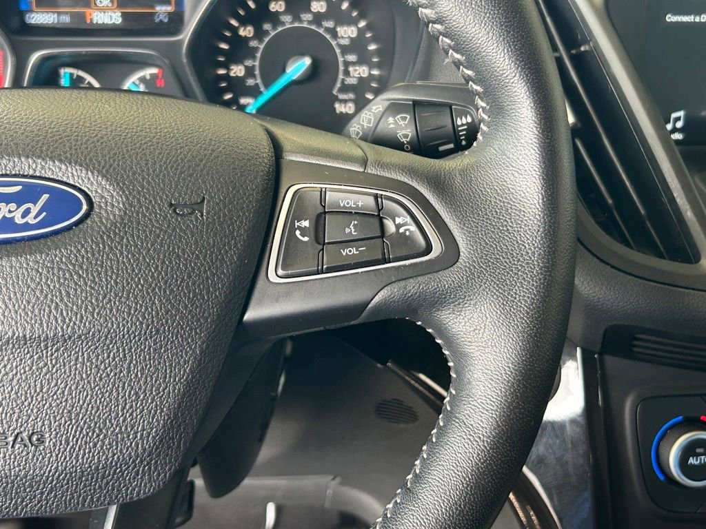 Certified 2019 Ford Escape SE AWD/4WD image 39
