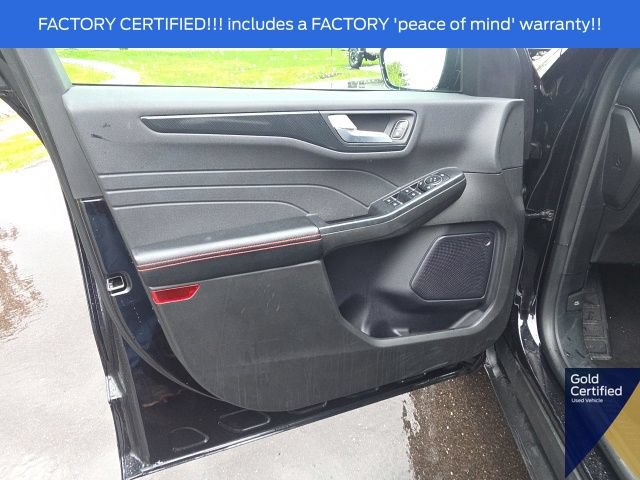 Certified 2024 Ford Escape ST-Line AWD/4WD image 28