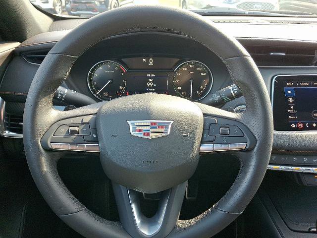 Used 2021 Cadillac XT4 Sport w/ Driver Awareness Package image 18