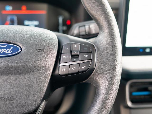 Certified 2025 Ford Maverick XLT w/ Equipment Group 301A image 18