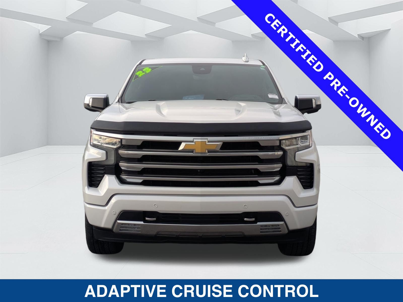 Used 2023 Chevrolet Silverado 1500 High Country w/ High Country Premium Package AWD/4WD image 9