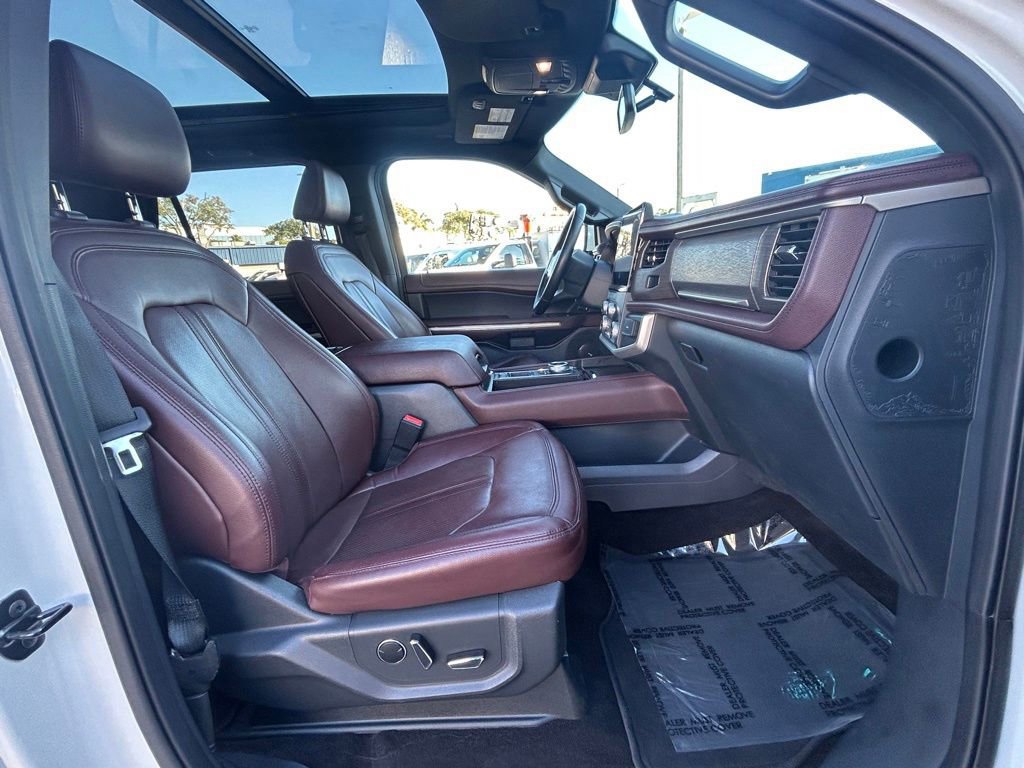 Certified 2022 Ford Expedition Limited image 24