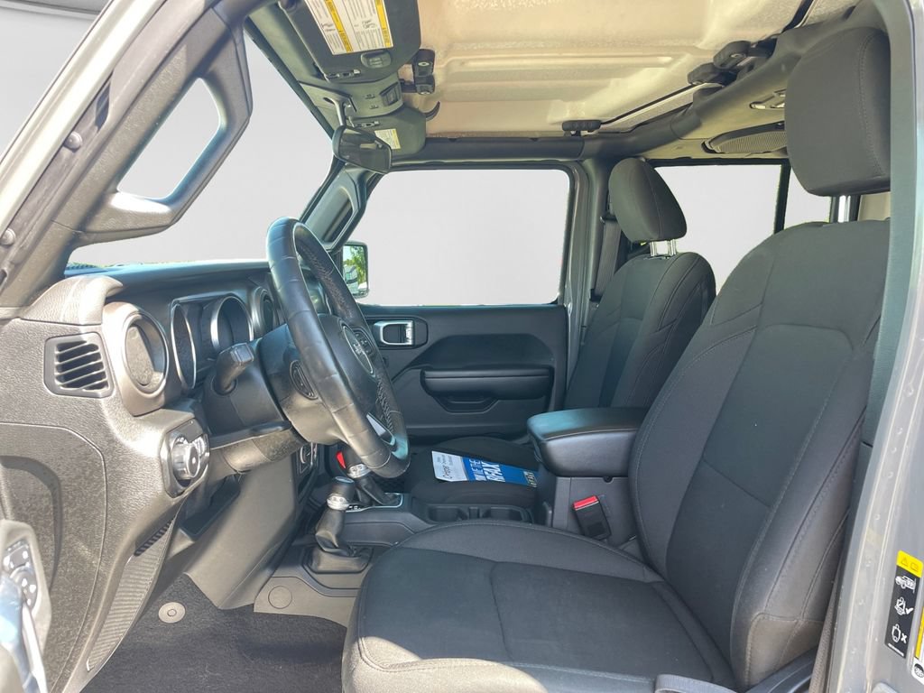 Used 2021 Jeep Wrangler Unlimited Sport AWD/4WD image 32