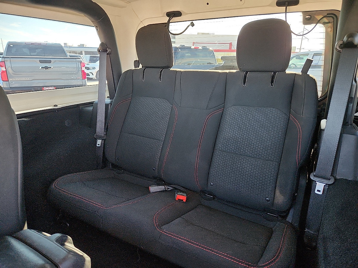 Used 2019 Jeep Wrangler Rubicon AWD/4WD image 6