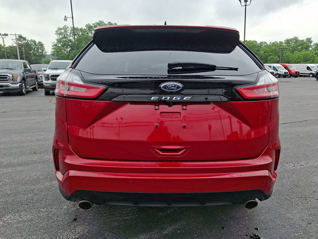 Certified 2021 Ford Edge ST-Line AWD/4WD image 6