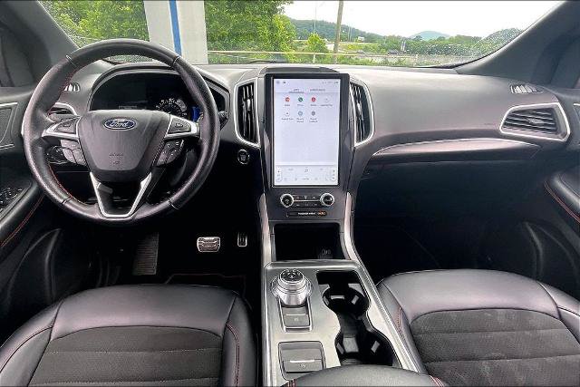 Certified 2022 Ford Edge ST-Line AWD/4WD image 15