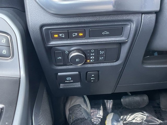 Certified 2022 Ford F150 Lariat w/ Equipment Group 502A High image 23