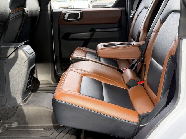 Certified 2024 Ford Bronco Outer Banks AWD/4WD image 14