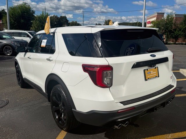 Certified 2022 Ford Explorer ST w/ Equipment Group 401A AWD/4WD image 6