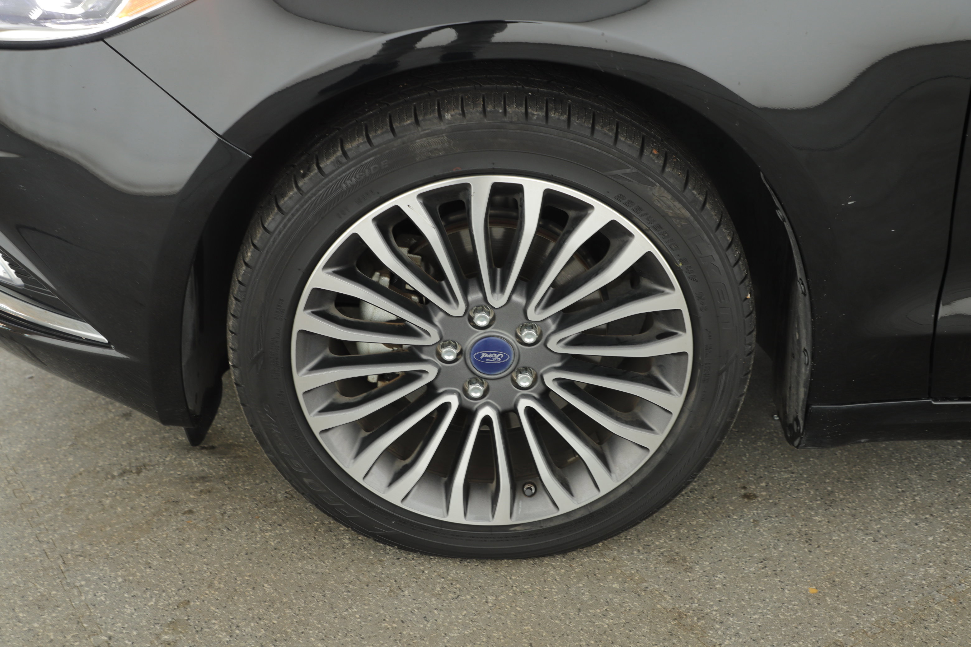 Certified 2017 Ford Fusion SE image 19