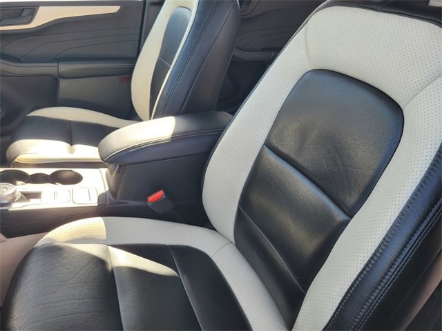 Certified 2022 Ford Escape SE w/ Convenience Package image 11