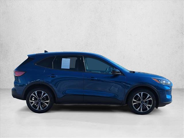 Certified 2022 Ford Escape SE w/ SE Sport Appearance Package FWD image 4