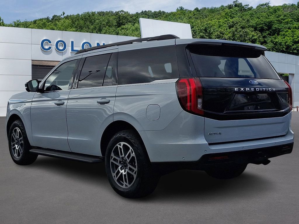 Certified 2025 Ford Expedition Active image 2